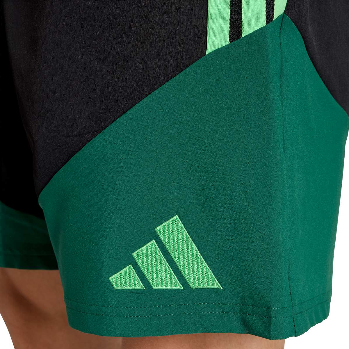 adidas Mexico Men’s Tiro 26 Downtime Short